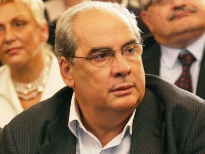 Ο Β. Μιχαλολιάκος υποψήφιος για το Δήμο Πειραιά