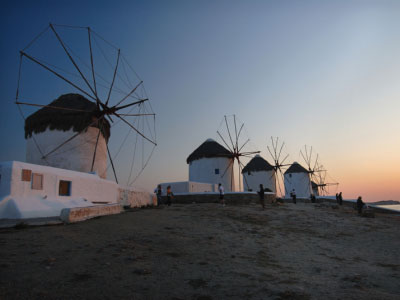 Στο στόχαστρο η «μαφία» της Μυκόνου