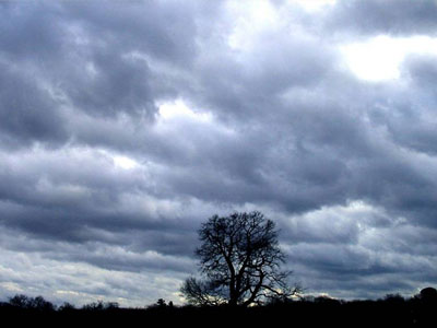 Συννεφιασμένη Κυριακή…