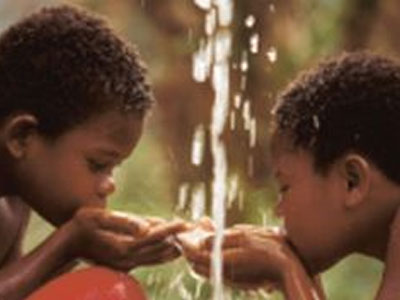 Ανθρώπινο δικαίωμα η πρόσβαση σε καθαρό νερό