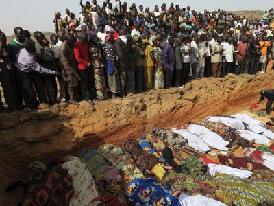 Θρησκευτική βία με 30 νεκρούς