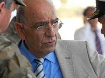 Στο νοσοκομείο ο υπουργός Άμυνας της Κύπρου