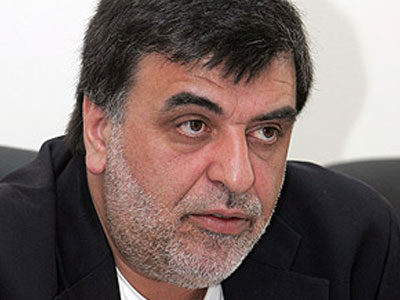 Η ΑΔΕΔΥ παρουσιάζει τις θέσεις της για το μισθολόγιο