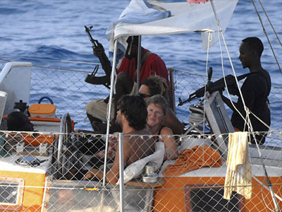 Απελευθέρωση τουριστών από πειρατές