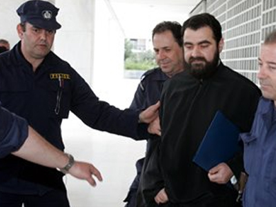 «Βιομηχανία» απαλλαγών για τον Ι. Γιοσάκη