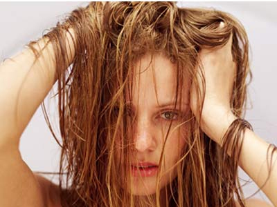 Πώς να απαλλαγείς από την πιτυρίδα