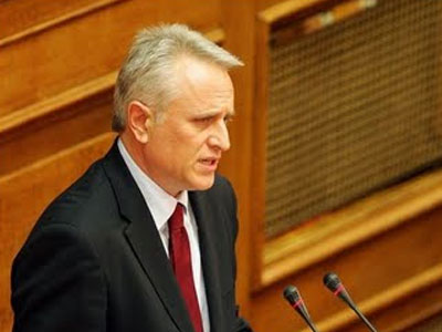 Αντιπαράθεση στη Βουλή για τον «Καλλικράτη»