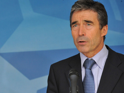 «Τραβάει το αυτί» ο Ράσμουσεν σε Ελλάδα και Τουρκία