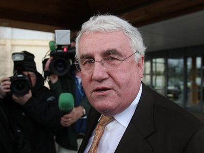 «Θα λύσουμε μόνοι μας τα προβλήματά μας»