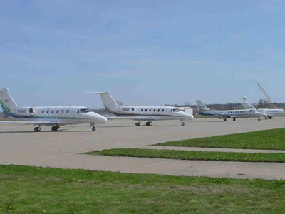 Και αεροδρόμια θα σας φτιάξουμε…