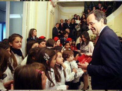 Τα κάλαντα στον Α. Σαμαρά