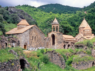 Γαλλία, Ρωσία και ΗΠΑ υπέρ μιας «ειρηνικής λύσης» στο Ναγκόρνο-Καραμπάχ