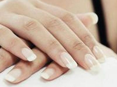 Πώς να θεραπεύσετε νύχια που σπάνε