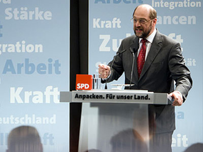 Πολιτική στήριξη από τους Ευρωσοσιαλιστές