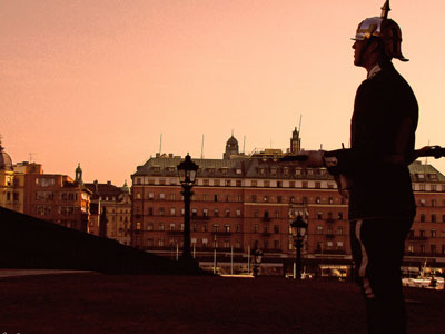 Αγιοβασίληδες έκλεψαν το όπλο του ανακτορικού φρουρού