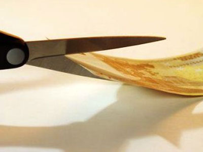 Αλλάζουν τακτική οι τραπεζίτες στις αιτήσεις δανείων