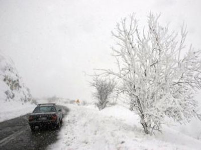 Απαραίτητη η χρήση αντιολισθητικών αλυσίδων στα Τρίκαλα