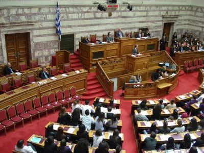 Έντονες οι αποδοκιμασίες για το Ασφαλιστικό