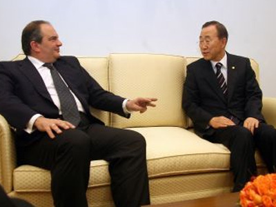 Συνάντηση Καραμανλή- Μπαν Κι Μουν