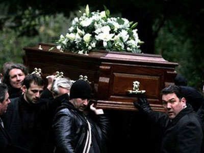 Ωραίος ο… επικήδειος