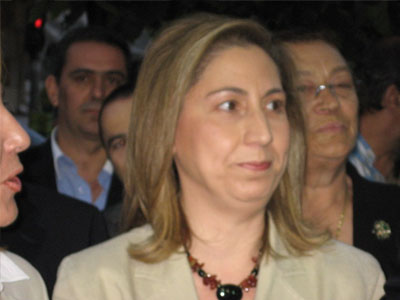 Με μήνυση στον «Ελ. Τύπο» απειλεί η Μ. Ξενογιαννακοπούλου