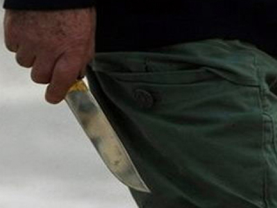 Απείλησε ηλικιωμένη με μαχαίρι