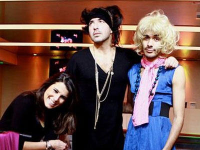 Ποιός φόρεσε γόβες για την μέρα της γυναίκας;