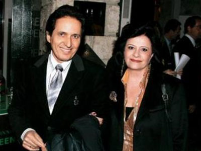 Η «σύζυγος Πασχάλη» στην πρεμιέρα της Αννίτας