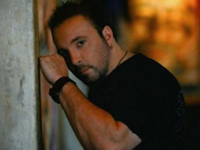 Αλκαίος εναντίον «κατεστημένου»