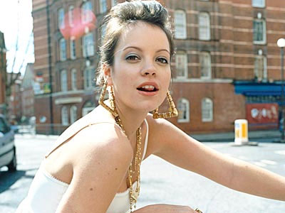 Lily Allen: Απόδραση απ’ το Λονδίνο