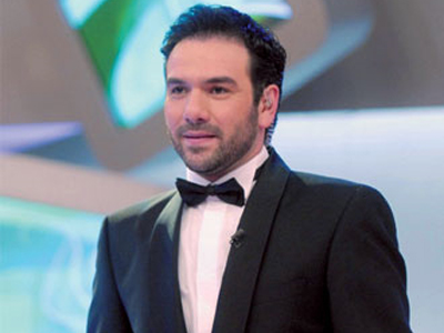 Μένει στο Mega ο Αρναούτογλου