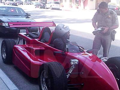 Πού πάει ο τρελός;