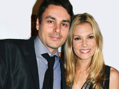 Παντρεύεται η Βίκυ Καγιά