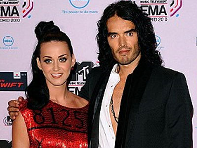 Έκαναν εμφάνιση οι νιόπαντροι