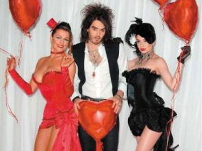 Ο Russell Brand είναι εναντίον των οργίων