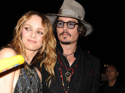 Εμφάνιση Depp-Paradis στο Chanel πάρτι