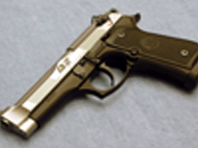 Έκλεψαν το όπλο αστυνομικού