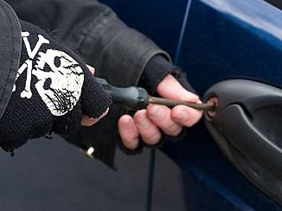 Συλλήψεις για διαρρήξεις ΙΧ