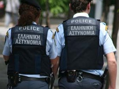 Επιτέθηκε στους αστυνομικούς που τον αναζητούσαν