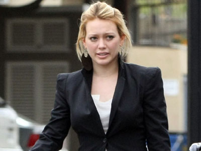 Η Hilary Duff προτιμά Vera Wang