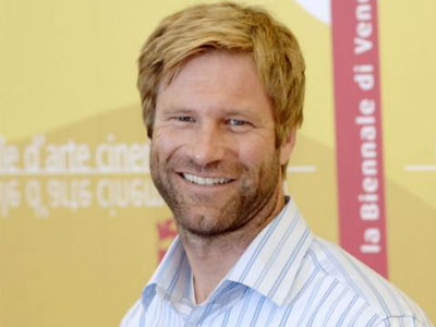 Το πάθος του Aaron Eckhart για την φωτογραφία