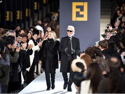 Fendi: Όταν τα αρχικά σου είναι αρκετά