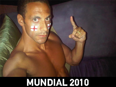 Ο Rio Ferdinard υποστηρίζει Αγγλία