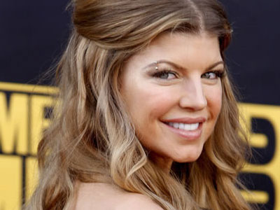 Περνά και μόνη της καλά