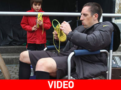 Ο Ribery τρομάζει τους περαστικούς