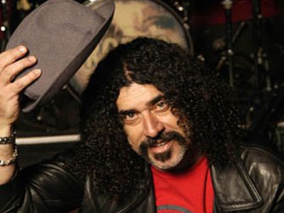 Ο Γιοκαρίνης και το τραγούδι του για τους «Αγανακτισμένους»