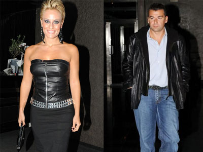 Μην τα γυρνάς τώρα, Γιώργο