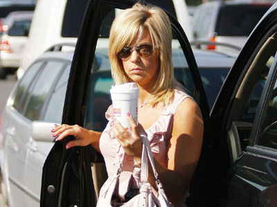 Πήγε για solarium, τα παιδιά στο σπίτι