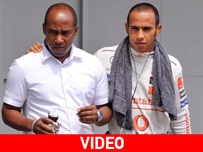 O Lewis Hamilton απέλυσε τον manager-πατέρα του O Lewis Hamilton απέλυσε τον manager-πατέρα του