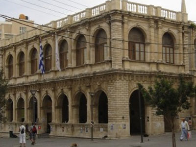 Ηράκλειο: Διέρρηξαν το Δημαρχείο και το γραφείο του Δημάρχου